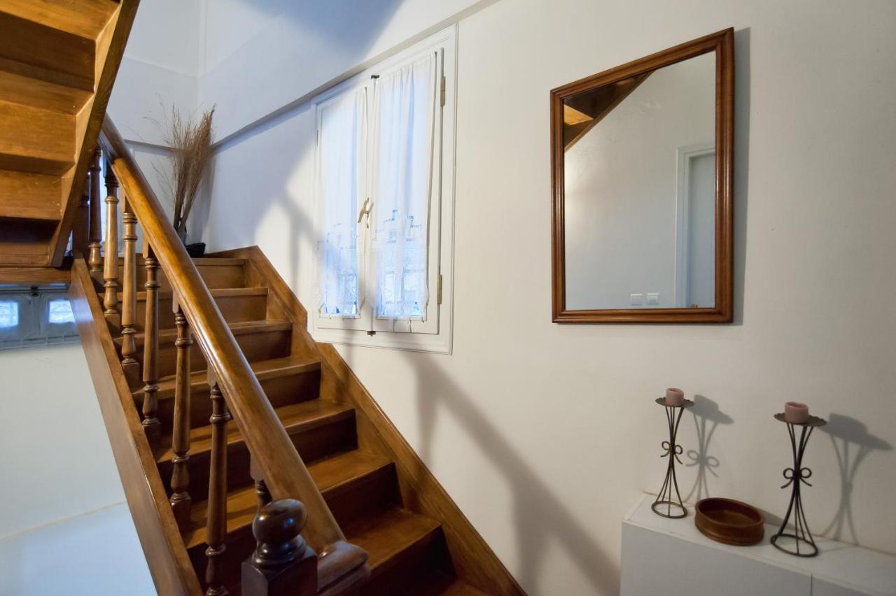 Elia Apartments Chrisso デルポイ エクステリア 写真